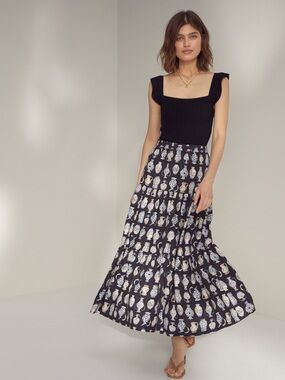 Aritzia Wilfred Black Vase Print 100% Linen Tiered Maxi Skirt - XS